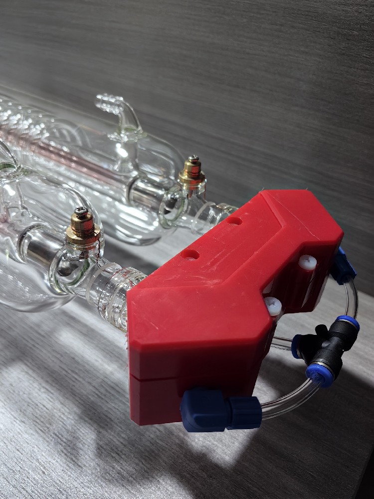 2折激光器